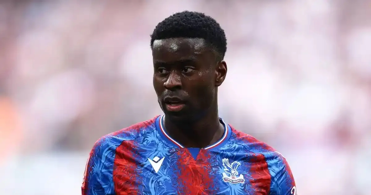 Marc Guehi: Crystal Palace sẵn sàng bán trung vệ đắt giá giữa sự tranh giành của các ông lớn Premier League